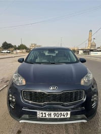 كيا سبورتج للبيع موديل 2018  بيه 3 قطع وحده صبغ 2 كلير بدون حادث   كما...