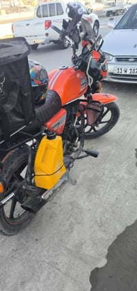 دراجه ديوان موديل 22 مرقمه بغداد مكينه 200 كتابه حمره  سوج سجينه عدد و...