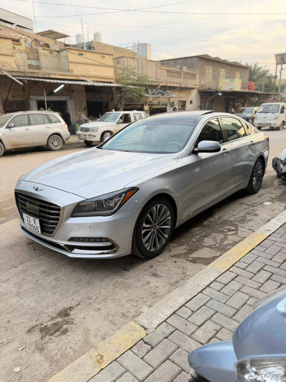 سلام عليكم جنسزز,  2016 فول عدة الماوس فئه برستيج كفاله عامه ماناقصهه أي شي رقم بغداد بسمي مكان سياره بابل الاستفسار عل رقم (***********) )
