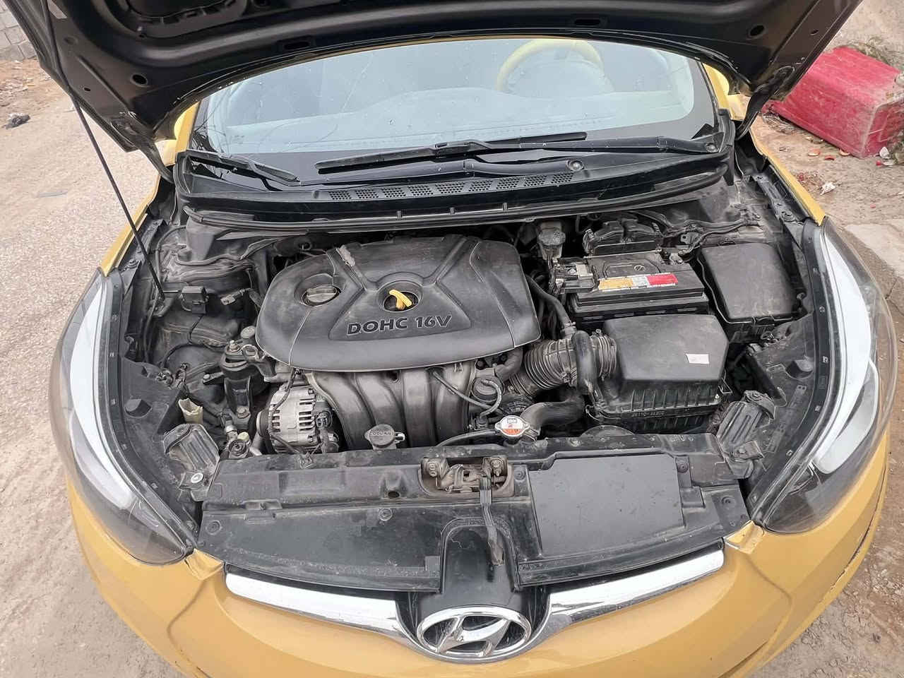 سلام عليكم  سياره انتره ١٥ تكسي الماني بغداد  مكينه الف٨٠٠ دوش كير ايتي تبديل قطعه فقط بنيد  سياره كفاله   كهرباهيات كلها شغاله السعر  112 وبايها مجال  ***********
