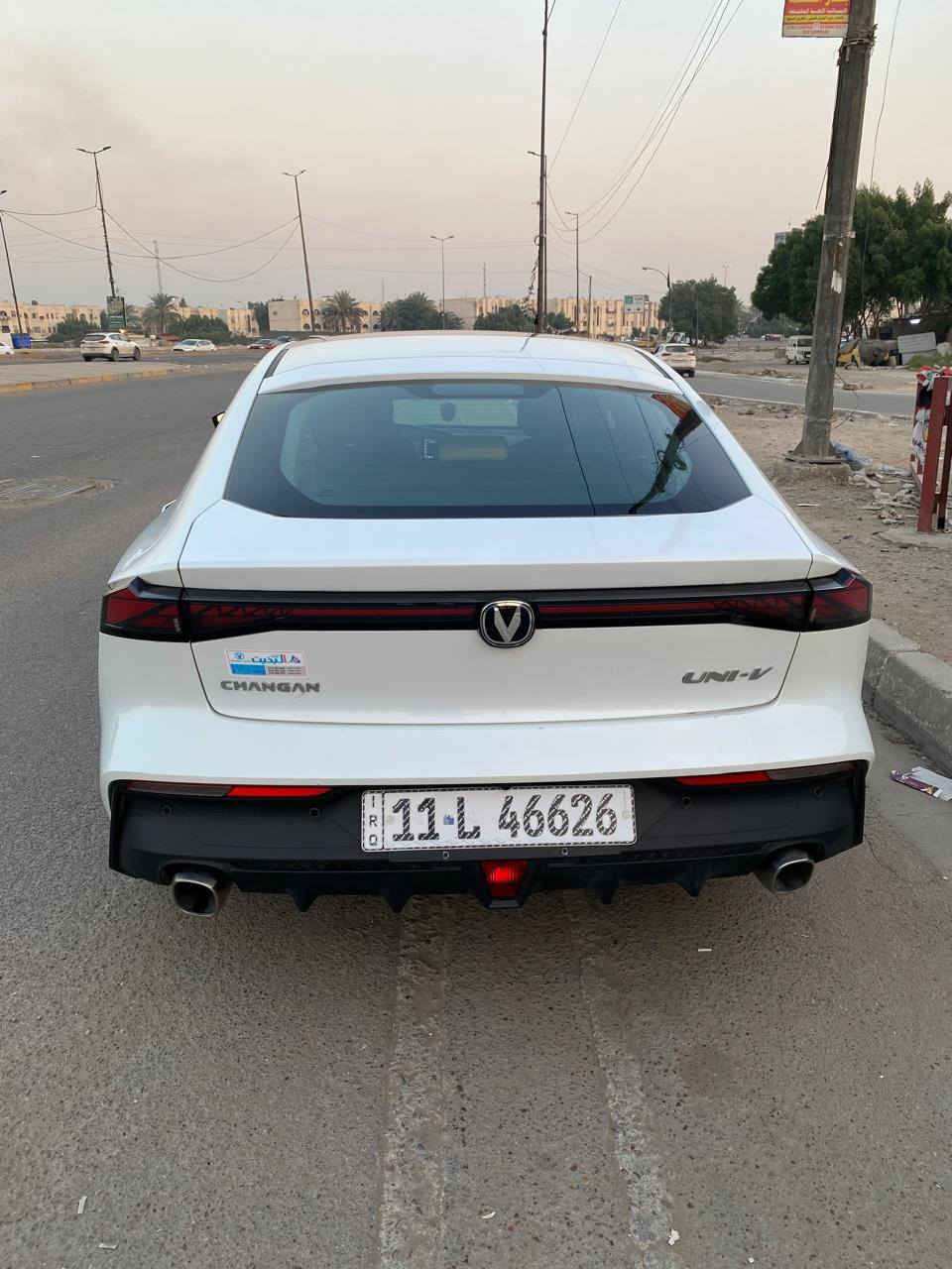 السلام عليكم سيارة شانجان UNI V موديل 2025 كفالة عامة مغلفة ppf  فول مواصفات 1/1 تشغيل عن بعد و جلد لونين اسود وعسلي محرك 1600 توربو بانزين عادي كير AT 8 نمر + بانراما شفتات رياضي تحديد مسار وتحذير بريك تلقائي مانع تصادم كامرات 360 محيطية نضام صوت 10 سماعات تحكم ستيرن 4 جهات قطعتين تبريد امامي خلفي كشنات رياضي تبريد كشنات صندوق تحكم كهرباء ستيرن رياضي زجاج اوتو مع خاصية فتح واغلاق من الريمونت اضائة محيطية متعدده الالوان دخول ذكي بصمة تشغيل عن بعد شحن لاسلكي ماشية 30 الف كيلو متر العنوان بغداد قرب جبار ابو شربت السعر 27،500 بيها مجال بسيط الرقم *********** بغداد, العراق
