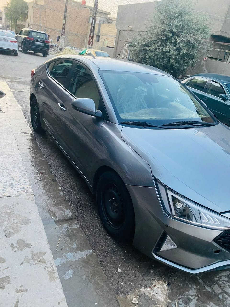 الـسلام عـليـكم
النـترا 2019للبـيع
مـواصفات نــص فـول
حـادثه قـبق جنطه فقط 
بـجم كـبـس ماشيه ١٣٨
السـياره جـديـده 
وصـور السونـار مرفقه بلـمنشور 
السـعر118 وٌبـيها مـجال بـصيط 

 مكاني بغداد  السـيديه قرب تقاطع الدرويـش***********
