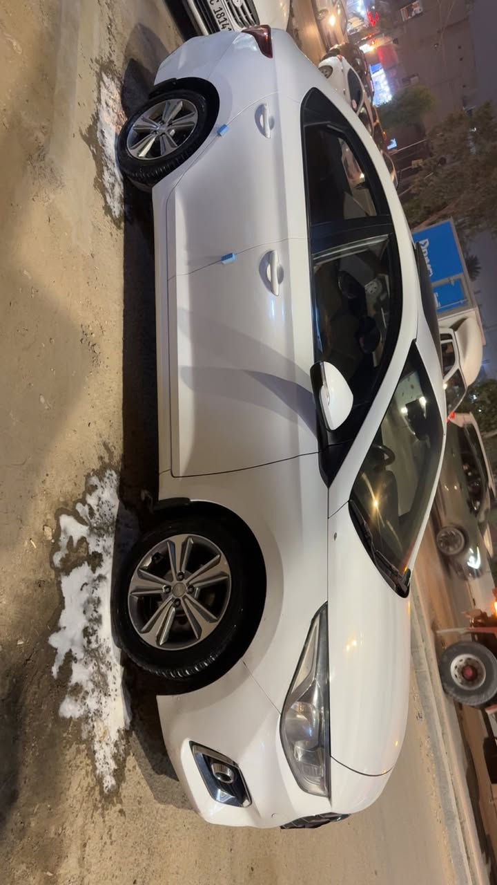 للبيع 
أ كسنت 2020
كفاله عامه 
رقم بابل 
مركز الحله 
رقم ***********
