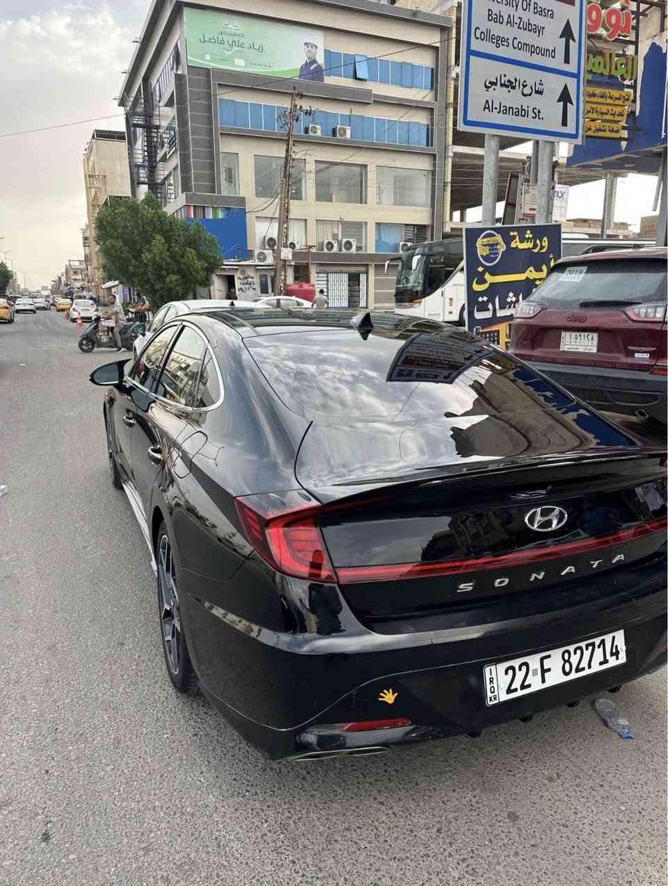 السلام عليكم 
سوناتا موديل 2021 ان لاين 
‏‎‏‎مكينة ٢٥٠٠ تربو ٢٩٠ حصان 🚀
ماشيه 130,000 كم
للبيع او مراوس حسب القناعه ب 23 او 24
‏‎‏‎كير دبل كلج ٨ سرعات  
‏‎‏‎كشنات رياضي مختومة مطعم جلد وكنتارا 
‏‎‏‎ تدفئة كشن 
‏‎‏‎12 سماعة  
‏‎‏‎٤ وضعيات قيادة (normal - sport - sport+ - custom) 
‏‎‏‎إنارة داخلية 
‏‎‏‎ماسحات اوتو (بالامطار)
‏‎‏‎صندوق ذكي يفتح عند الاقتراب
‏‎‏‎لدات اماميه 
‏‎‏‎لايت زنون 
‏‎‏‎اوتو هولد 
‏‎‏‎هاند بريك بصمه
‏‎‏‎نظام المحافظه عل خط المسار 
‏‎‏‎نظام النقطه العمياء 
‏‎‏‎شاشه ديجيتال
‏‎‏‎كيجات الكتروني 
‏‎‏‎نظام ترحيب صوتي 
‏‎‏‎كرسي السايق والسكن كهربائي
‏‎‏‎رادار امامي 
‏‎‏‎رادار خلفي 
‏‎‏‎رادار جانبي
‏‎‏‎مود درايف 
‏‎‏‎اشاير بالمري 
‏‎‏‎تبريد قطعتين (منفصل )
‏‎‏‎كروس تثبيت سرعه 
‏‎‏‎بصمه بيبان مخفيه 
‏‎‏‎بصمه تشغيل‎
 حادثه باب وجاملغ امامي 
دعاميه خلفيه صبغ
سعر 165 وبيهه مجال بسيط 
للآستفسار ***********

البصره الجمهوريه
