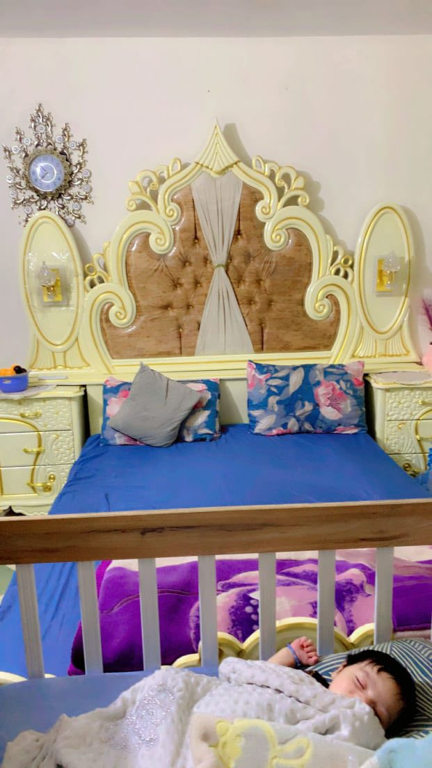 سلام عليكم غرفة النوم للبيع ***********
