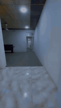 شقه طابق ثاني باب معزول 100 حي النداء مقابل مجمع الاميرات 100 لرهن ب13 مليون جدآ نظيفه لتواصل واتساب 
***********
