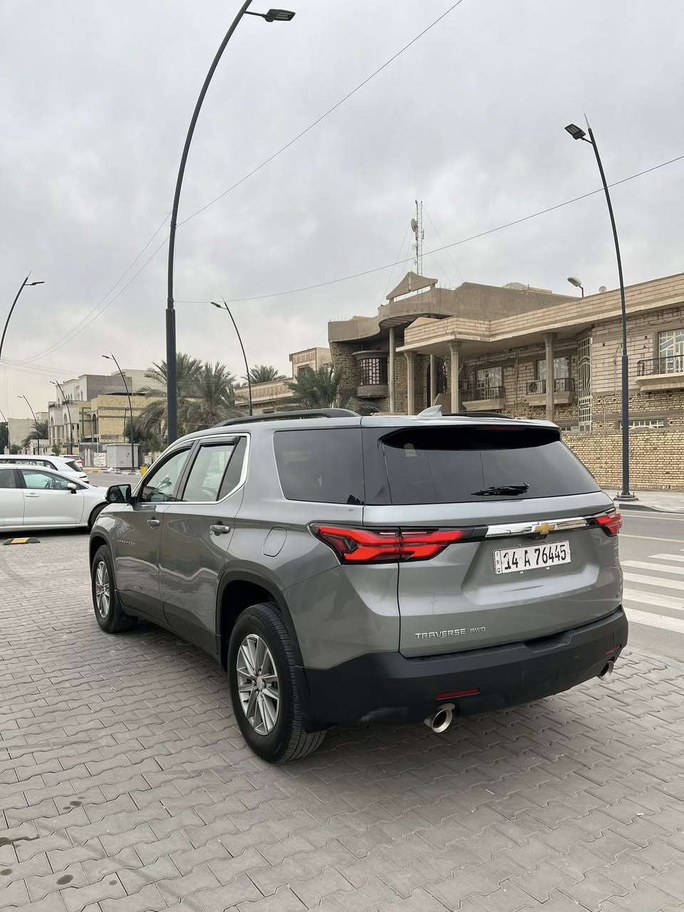 سلام عليكم البيع شفر ترافس 
مديل 2023 دخول جديد 
موصفات 1/1 عده البنرامه 
السيارة جديده جد ماشيه 7 الف اخت الزيرو
السعر 245 وببه مجال مراوس حسب 
مكينه 6 سلندر 
حره بسمي تحويل ملكيه 
امركي حادث بجم بدون شاصي وبدون الغد 
العنوان البصرة جمهورية 
الاستفسارات ***********
وات ساب ***********
