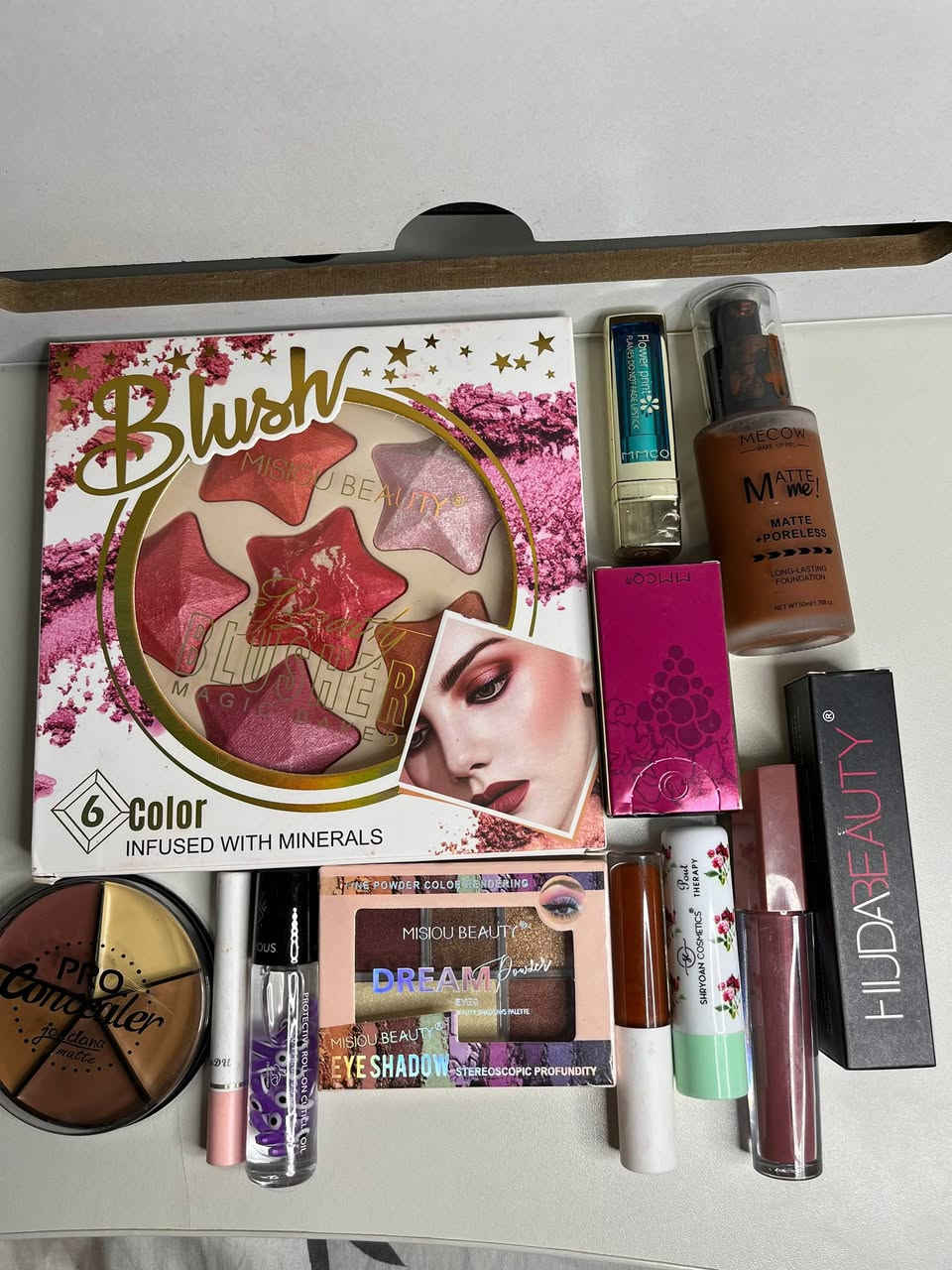 عروض المكيااااااااج متتفوت بناتتتت كل عرض،بي 12قطعه 
ما ركات واصلي يجننننن بلاش البلاش 
لحكوووو
@إشارة


**إذا كنت صاحب هذا الإعلان وتريد حذفه لأي سبب، رجاءا أرسل رسالة إلى الدعم الفني**