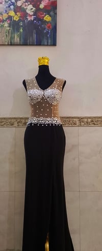 بدلة تركي • بيج واسود • ملبوسة مرة وحدة