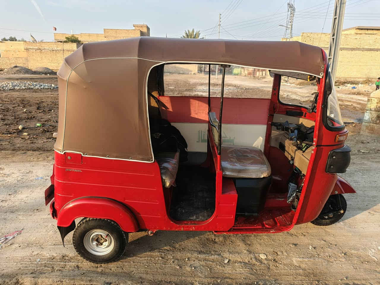 سلام عليكم خوان عندي هاي تكتك مديل.  20 للبيع تكتك كفالى بس مجفتى. مكاني بغداد ال حسينية الرشدية 

التوصل {***********}
