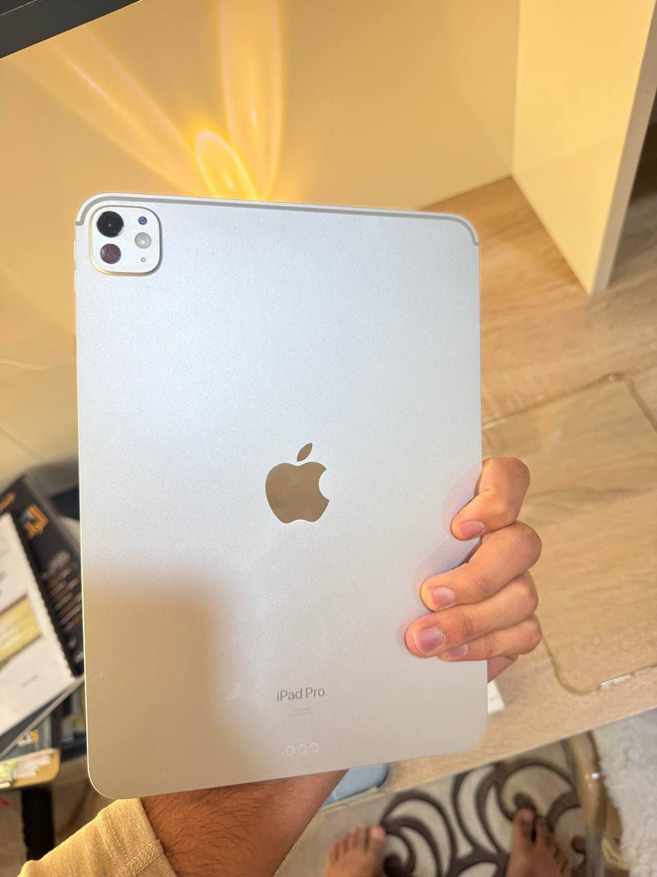 أيباد برو معالج M4وحجم شاشة 11انج ومساحة تخزين 256 و حالة البطارية 95% أيباد نضيف كلش استخدام 4 اشهر فقط كامل ماحقات مع الكارتون وقلم وكفريين 
السعر الكامل مليون و80ألف
للتواصل واتس اب:***********
