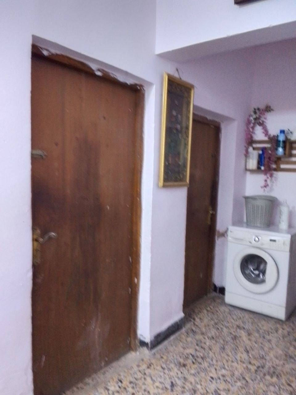 سلام عليكم للبيع ١٥٠ متر سعر ٢٧٠ بي مجال  مكاني شعب شارع صحل خلف مطعم محمد الكردي *********** واتساب
