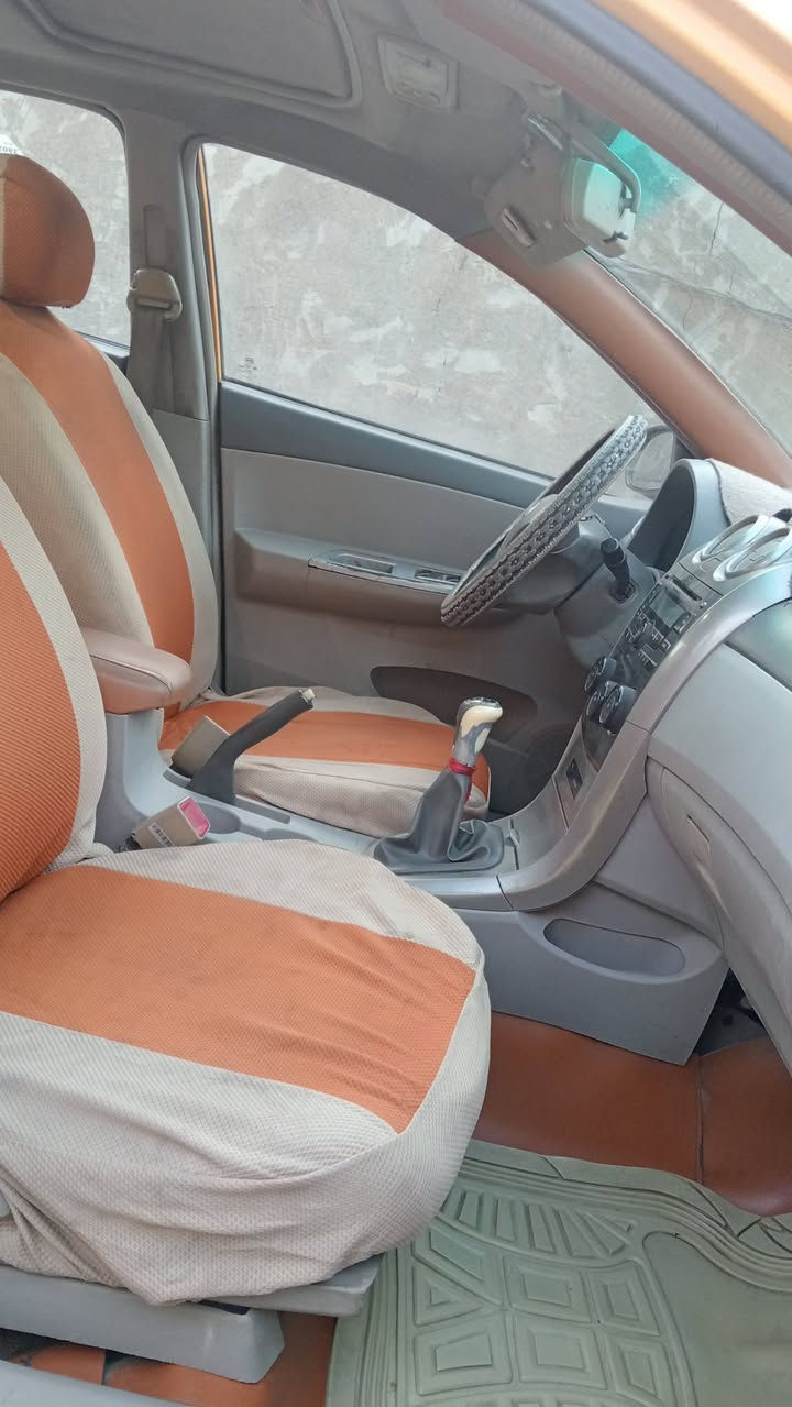 للبيع سيارة BYD G3 موديل 2013 سيارة  بأسمي 
لون اصفر - رقم بغداد اجرة دولي 
مواصفات: محرك 1500 - كير عادي - تبريد يحتاج غاز 
السيارة: دواخل نظيفة 
ملاحظات: عليها هيئة 72 الف + السنوية ساقطة 7 اشهر
السعر المطلوب: 46 ورقة قابل للتفاوض للشراي
السيارة موجودة بغداد الزعفرانية 
رقم للتواصل: ***********
