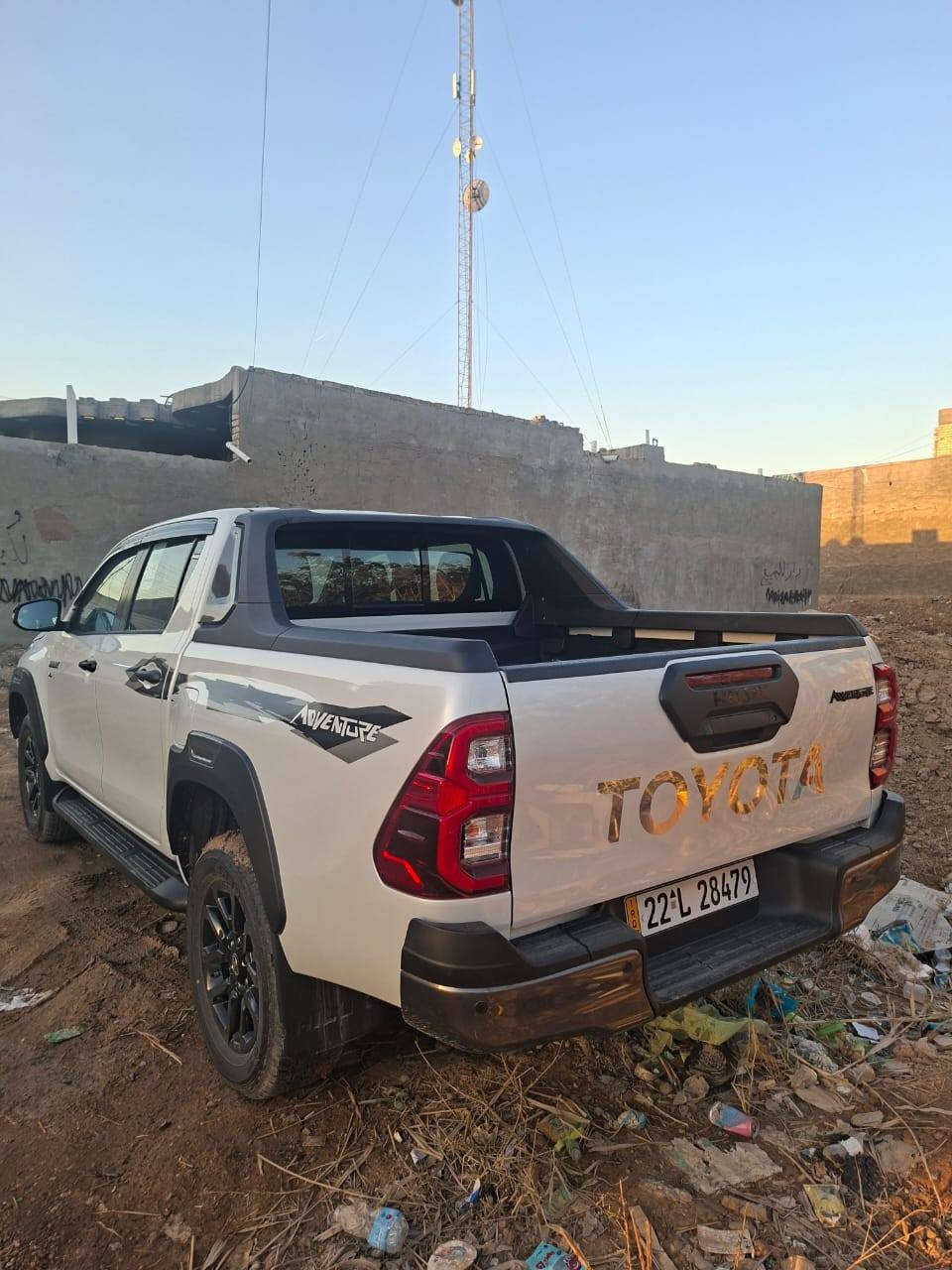 السلام عليكم هايلوكس 2025
 زيرو ادفنجر سعودي أصلي
 منفاخ هوأ دبل سنتر لوك
6 سلندر  سيارة مكفولة كفالة عامة
السعر 440 ورقة 4 شدات و40
مكان السياره بغداد بسماية
***********
***********
