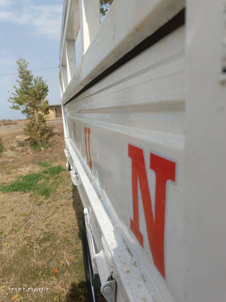 السلام عليكم
ستوته للبيع 2015  اوراق جاهزه تخم تاير توهه مشدود ومكينه وشاصي كفاله بدي خير من الله كلشي موضح كدامك مكاني دوايه السعر 1275 الف 
اتصال ***********
