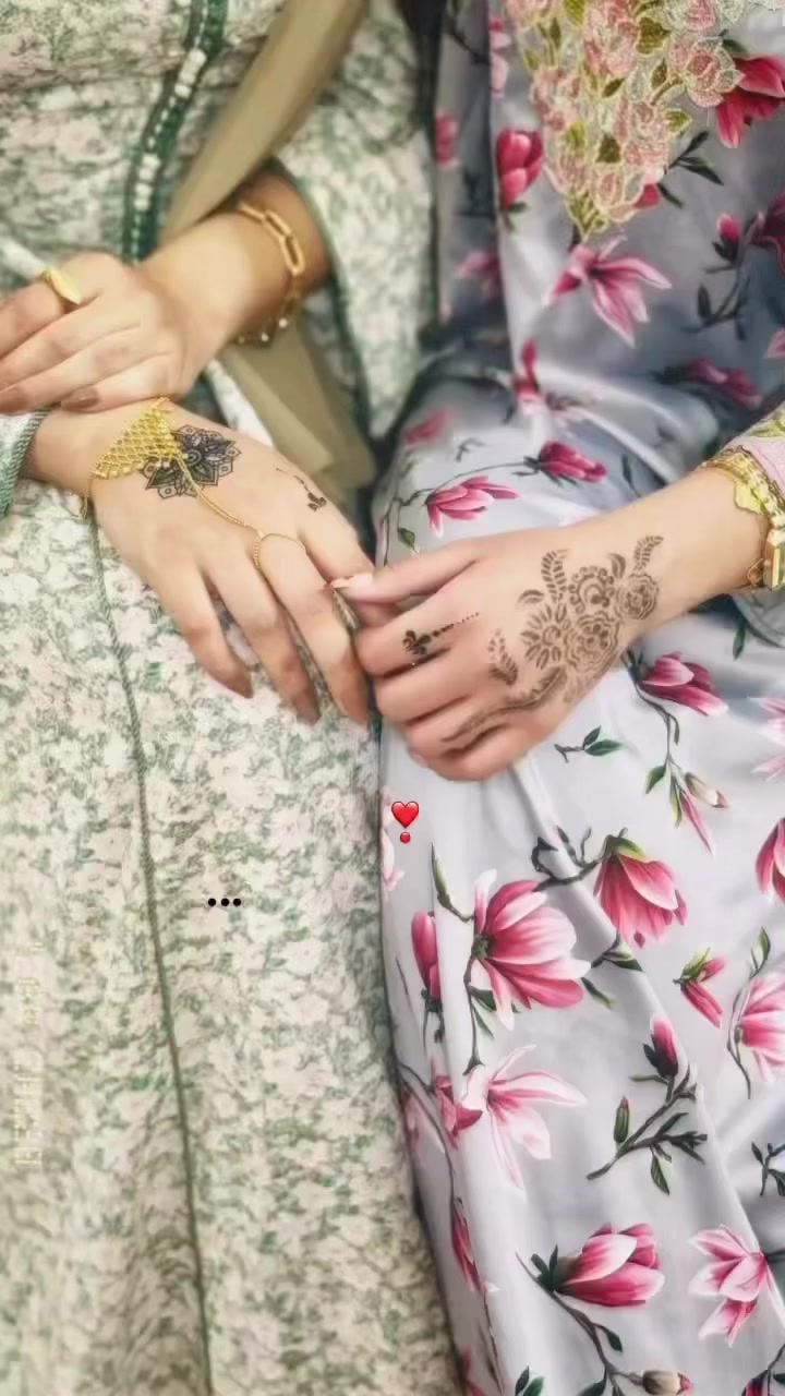 توفرت حنة باكثر من نقشات رمضانية ونقشات ورد ❤️🫣


**إذا كنت صاحب هذا الإعلان وتريد حذفه لأي سبب، رجاءا أرسل رسالة إلى الدعم الفني**