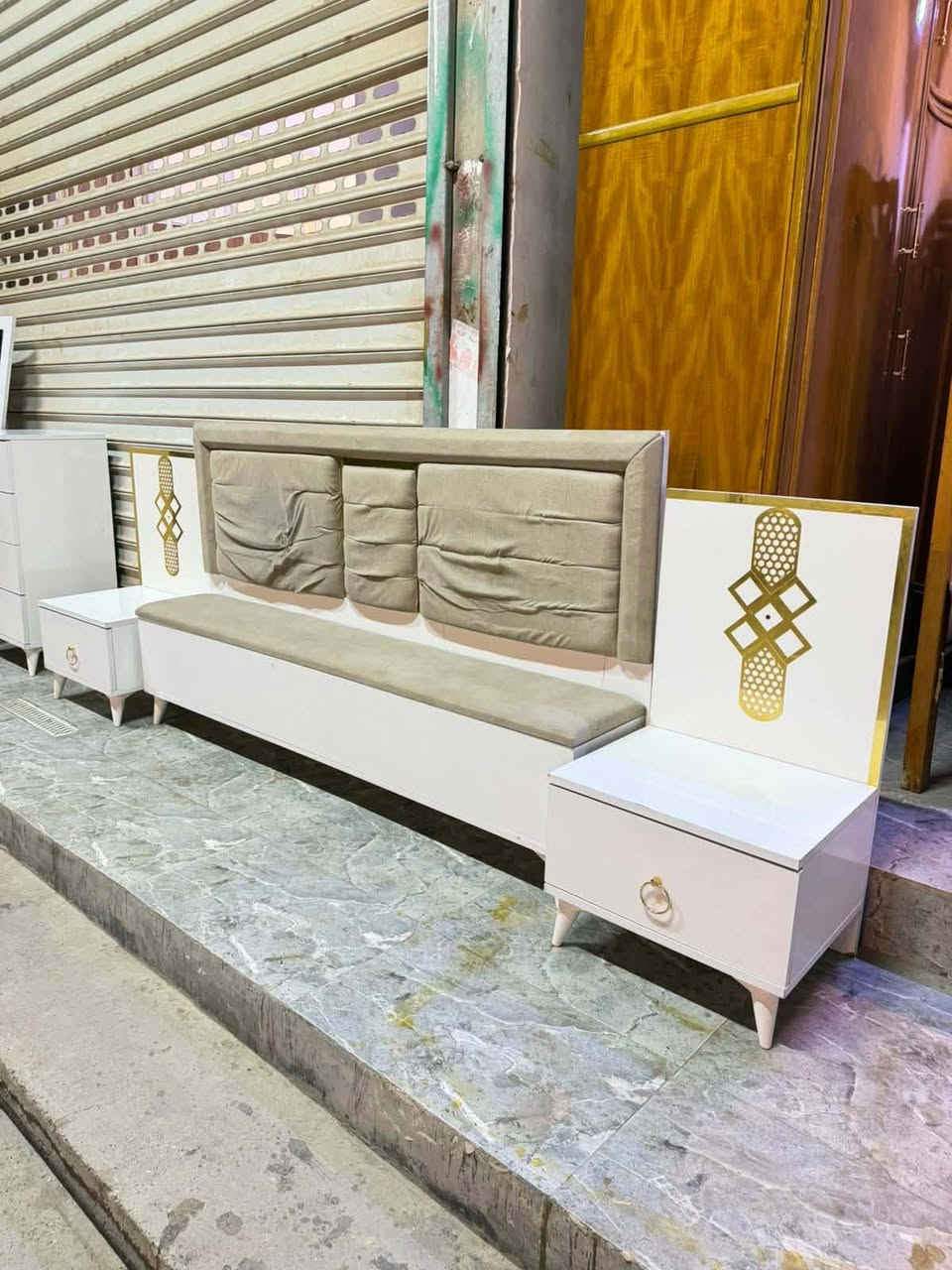 غرفه تركيه10قطع سعر 750تخبل اخت الجديد  اتصل واتساب فقط ***********
