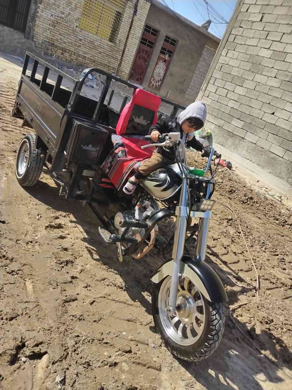 سلام عليكم ستواته لبيع مديل 22 وكيلهه ابن حبرين وراق اصولي مكيانه 25 شاصي مكفوال سعرهه 2000000 ملونين وبيهه مجال


**إذا كنت صاحب هذا الإعلان وتريد حذفه لأي سبب، رجاءا أرسل رسالة إلى الدعم الفني**