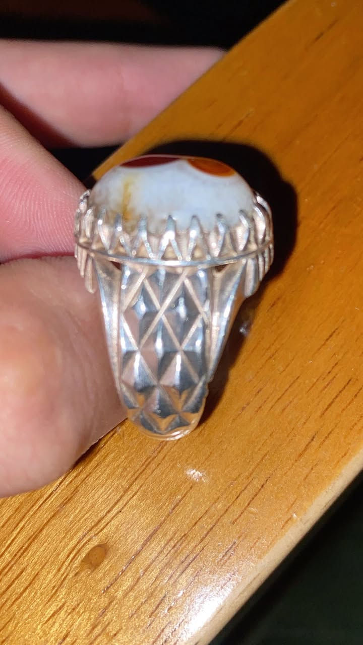 السلام عليكم محبس فضة عراقي اصلي حجرة سليماني سعرة ٧٠ الف مكاني بغداد


**إذا كنت صاحب هذا الإعلان وتريد حذفه لأي سبب، رجاءا أرسل رسالة إلى الدعم الفني**