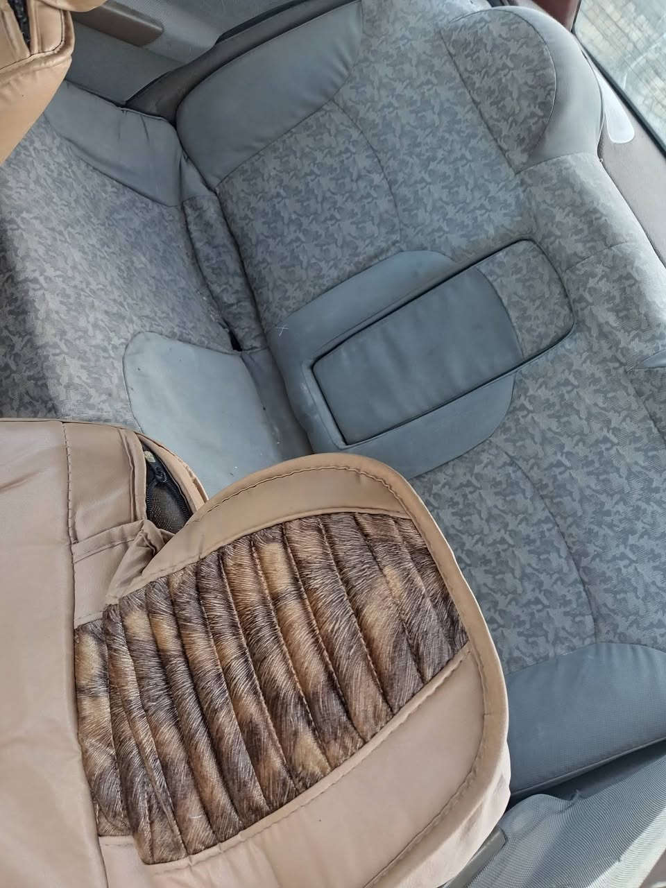 سمند 2011 رقم واسط شرط تحويل سنويه٢٠٢٤ للبيع 

مكاني واسط حي الحكيم
بيع 13 ورقه مستعجل عليه قفل رقم ***********
تواصل فقط واتساب
