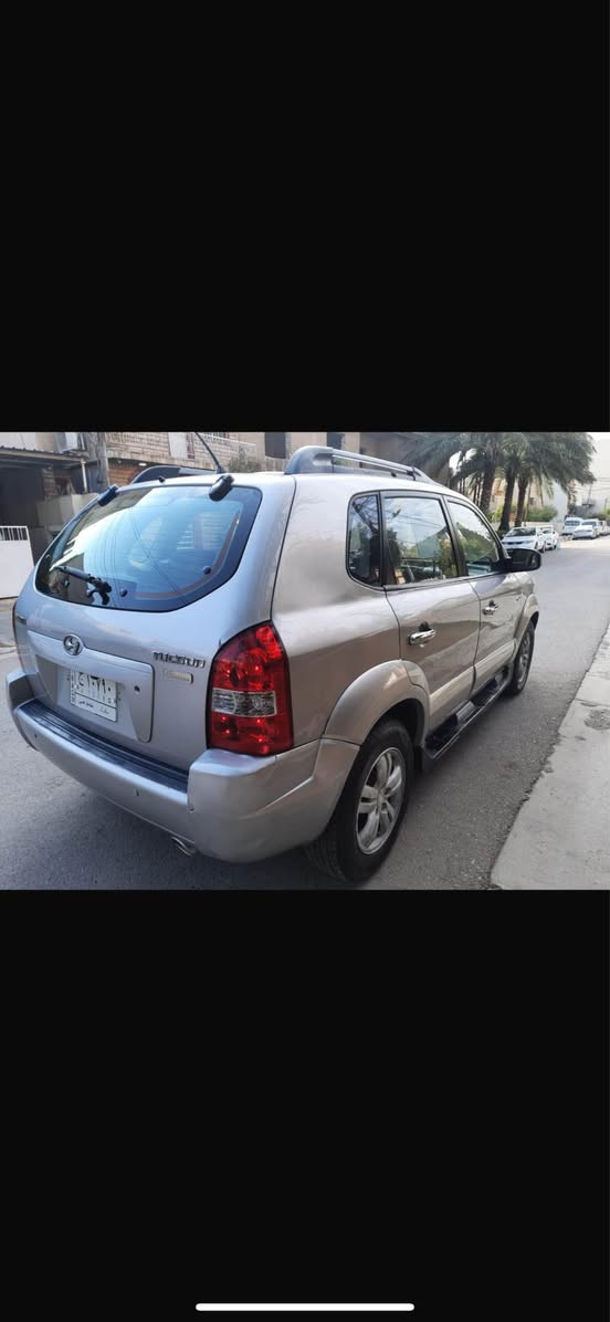 للبيع توسان مىديل ٢٠٠٧ محرك ٢٤٠٠ دوش مكفول جديد 
كير اوتماتيك سياره جاهزه وجديده وما بيها نقص برغي واحد 
سياره مال بيت ومال جناي رقم بغداد شرط التحويل 
سياره مكفوله من اي حادث صور السونار مرفوقه بل منشور 
السعر ١٠٣ وبيها بيها العنوان بغداد حي الجامعه 

‭٠٧٧١ ٨٤٠ ٦٧٧٤‬ الستفسار اتصل مكلف بغداد, العراق
