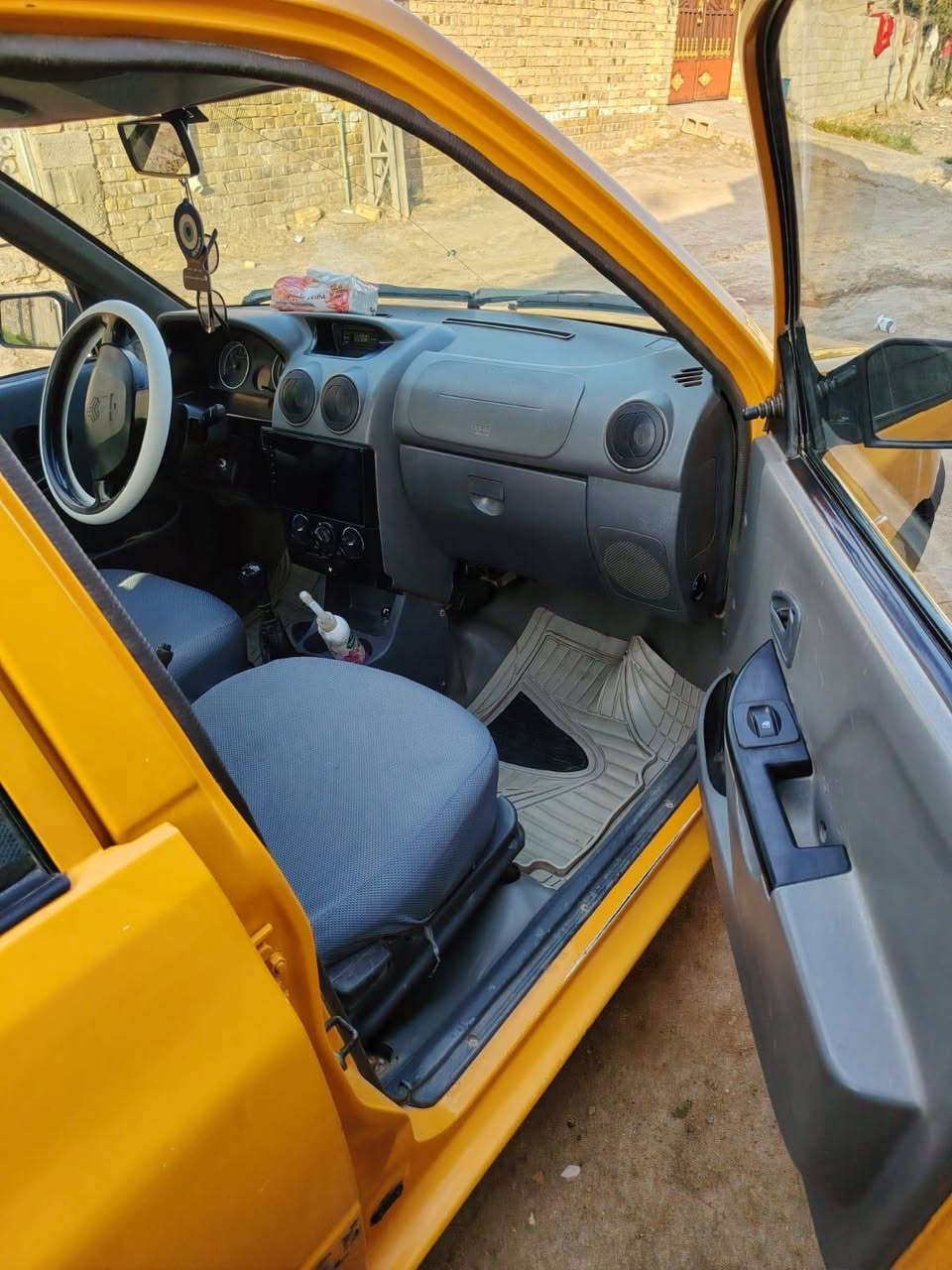 السلام عليكم
سايبع مديل 18 
لبيع او مراوس 
سياره بيه مكينه تبخر 
بيه باب واحد مبدل واحد مصبوغ 
سياره نضيف شوفت عينك واحله من الصور 
رقمه كربلاء باسمي 
مكانه الديوانيه 
***********
