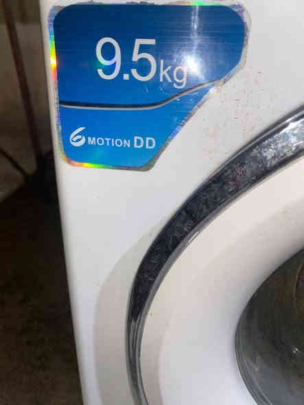 غساله اوتوماتيك للبيع شرط شغال سعر ١٩٠وبي مجال شراي يختبر ***********
