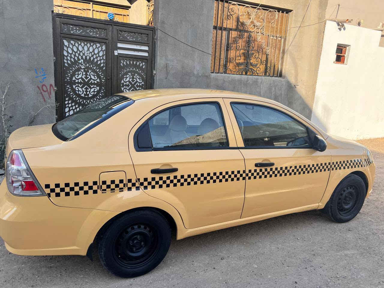 سلام عليكم افيو موديل 10جاهزه السياره على اخر شي كيرمكينه مفتوح حداديه تخم تاير تبريد ثلج كله شرط مكفوله من ظربه بيه صبغ اخزام جماليه السعر 46وبيه مجال سنويه لل27للنصال ***********مكاني نجف
