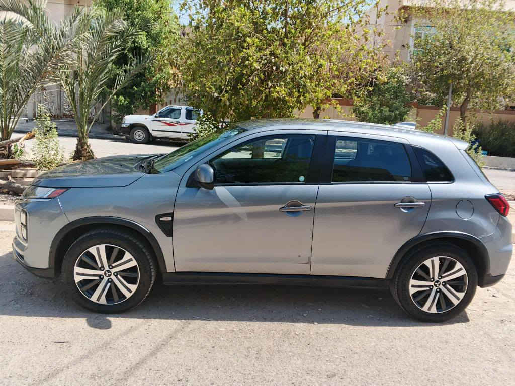 Outlander Sport 2021

ئاوتلاندەر سپۆرت ٢٠٢١ ٫ مۆسەفات ئەمریکی ، رادار، کامیرا، شاشە لەمس، خەتی جادە ، خاوێنە تەنها نیو دەرگای پشتەوەی لای سایەق بویاغە وێنەی سونەرەکەو دەعمەکەم داناوە، دەعمێکی خەفیفە ، ٥٥ مایڵ ڕۆیشتووە ، زۆر بێ مەسرەفە ، سەیارەکە بەناوی خۆمانەوەیە.
نرخ :: ١٦٤ و مەجال

ژمارەی موبایل :: 
0750 492 82 21 أربيل, العراق
