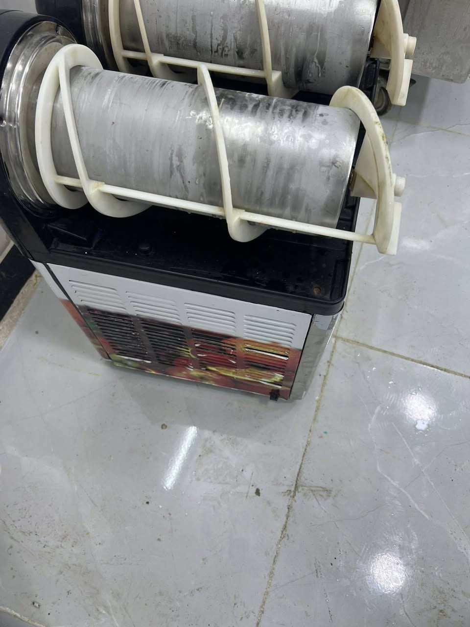 سلام عليكم مكينه ازبراي هوسك تركي بلاديه تجميد خير من الله عارضه ايكور تركي اخت جديده مستخدمه ايام ع وضع شركه بلاديه مكاني بغداد لاستفسار ***********
