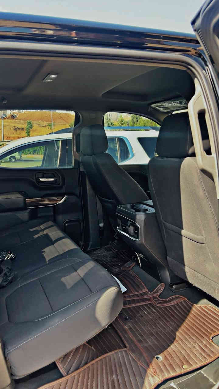 اسلام عليكم
جمسي سيرا 2022
للبيع ماشيه 42m
السياره شريكه اربيل 
رمضان الفات خلص الضمان مالته 
السياره احلى من الصوره 
رقم سليمانيه تريد تحويل تريد وكاله 
كلين قطره صبغ مابيه 
رايده ب350
***********
المكان السليمانيه
