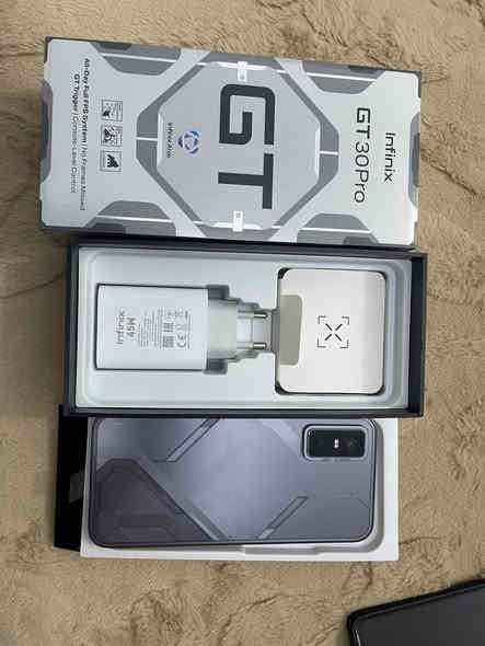 السلام عليكم عندي جهاز Infinix GT 30 PRO للمراوس بايفون وينطيني فرق جهاز نظيف وكامل غراض نسبة 99% استخدام اقل الشهر  جهاز يجي سعة ذاكرة 256 + 24 تخزين داخلي شاحنة 45W سعر الجهاز 380 مكاني نجف رقم هاتف للتواصل واتساب ***********
