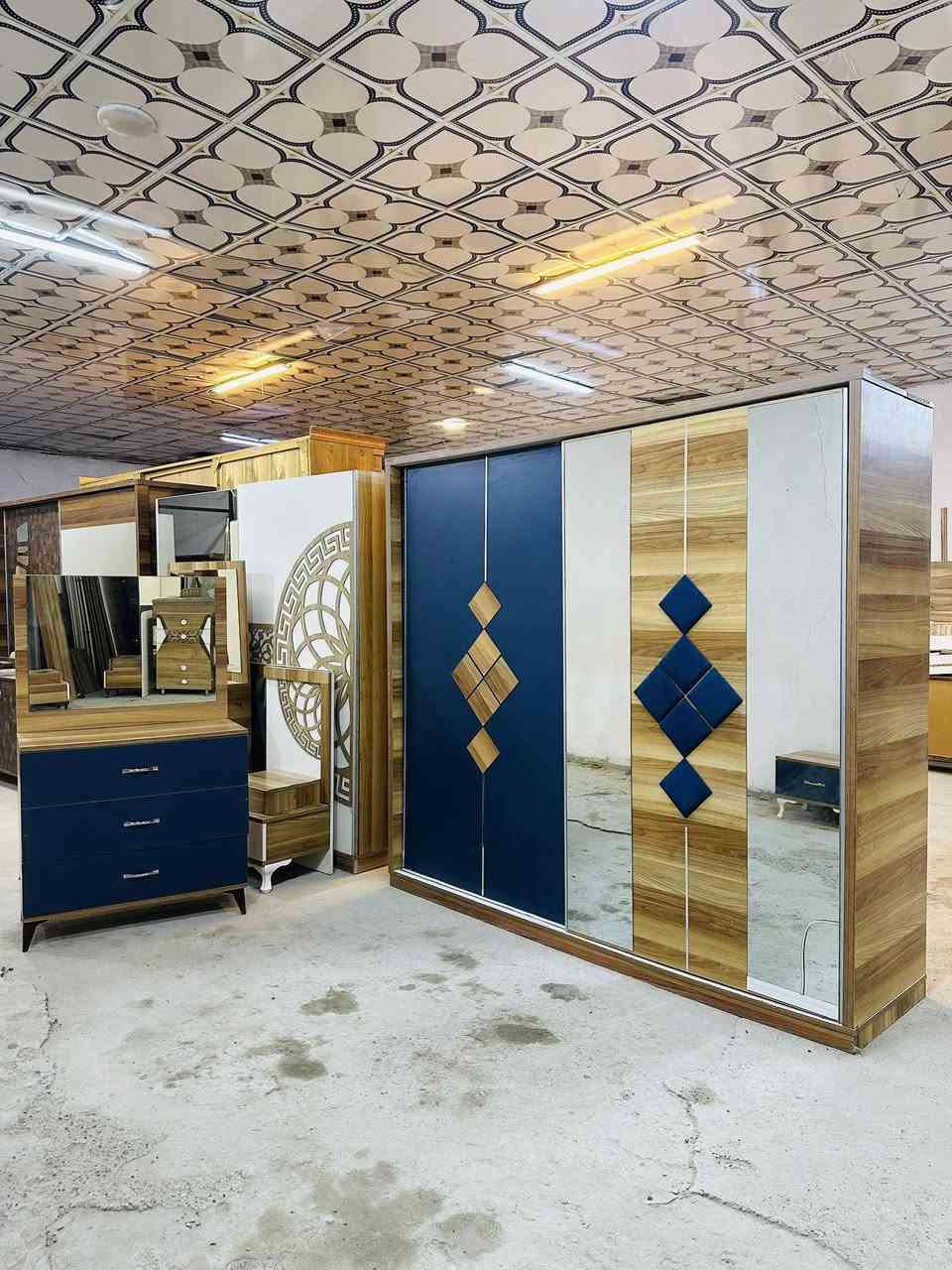 غرفة تركي 5 قطع
مستخدم نظيف
السعر 400 قفل
التوصيل والشد داخل بغداد مجاناً
يوجد توصيل محافظات بكروة
للحجز والاستفسار خاص او واتساب
***********
