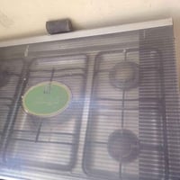 طباخ كريازي • نضيف • فرن شغال