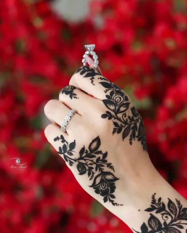 حنة هندي أصلي بدقيقة وحدة تطبع وثابتة وبيها لونين أسود واحمر  
قوية بالطبع واللون بغداد, العراق


**إذا كنت صاحب هذا الإعلان وتريد حذفه لأي سبب، رجاءا أرسل رسالة إلى الدعم الفني**