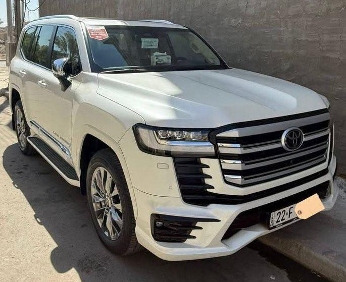 تم تنزيل السعر
لاندكروز 2025 الفئة VX LIMITED S توين تيربو 

ضمان شركة ساز رقم اربيل مميز

+ملفة PPF ضمان 10 سنوات 
مكفولة كفالة عامة 

ماشية 25 الف سيارة جديده جداً وستخدام شخصي
 
صيانة تبديل دهن وفلاتر بالشركة مجاناً

مواصفات فوول :
1.    تون تيربو
2.    حساسات محيطية - رادار امامي خلفي جانبي 360
درجة
3-تحكمات 4جهات تحديد مسار قيادة ذاتيه حساس
ستيرن رجاج
1.   مقاعد كهرباء امامي وخلفي + تدفئه تبريد
2.    كامرات محيطية 360 درجة
3.    لايتات استشعار مع الجو�JBL سماعات -7
4.   انارة داخلية شاشات خلفية
5.   كامرا مراية خلفية + مانع ضباب جانبي
6.    ابواب شفط
7.     تحكمات قيادة 3 وضعيات
8. وغيرها من المواصفات المعروفه 

مكان السياره بغداد 

السعر : 890 الف وبيها مجال بسيط للشراي 

للأستفسار : 
***********
***********
