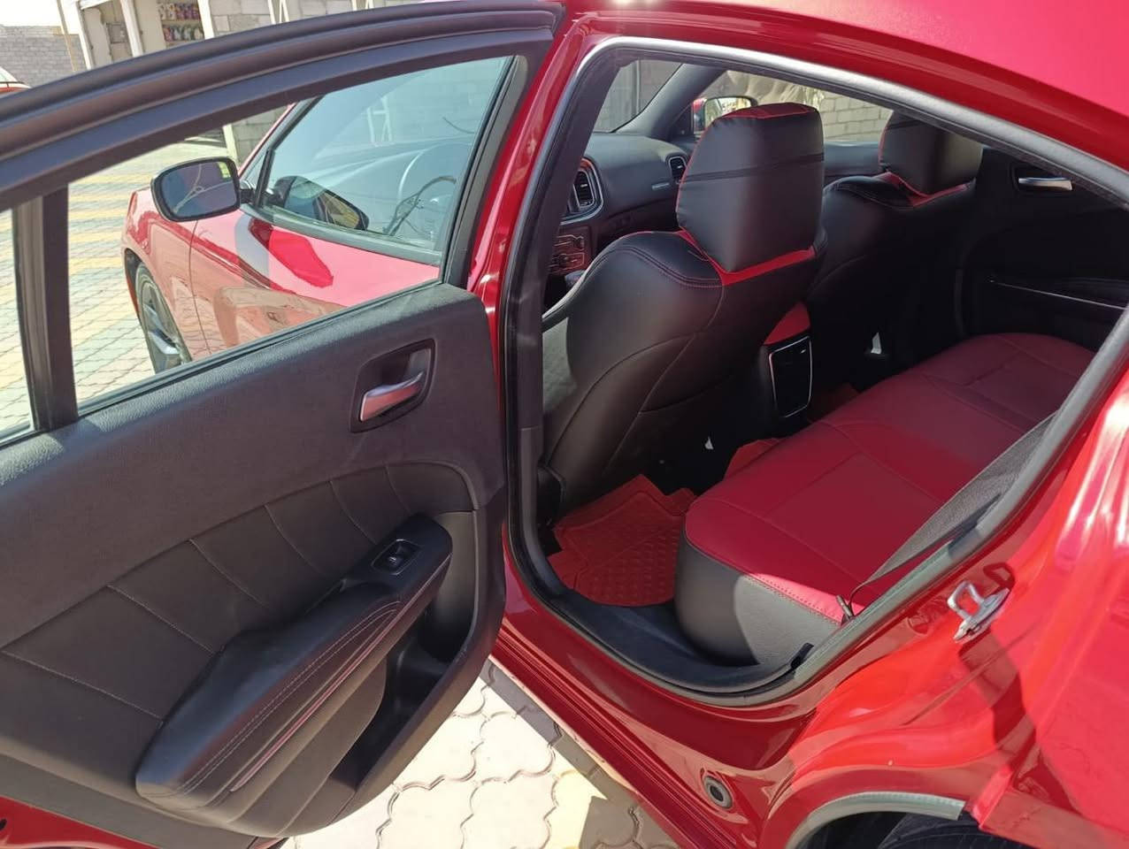 سلام عليكم جارجر ١٦ اصل رقم شمالي سياره مابيه حادث ابجم كبس بابين كلير لا فتح ولا صبغ سياره كلش جديده ستخدام شخصي سعر 210 بيه مجال قليل  ***********
