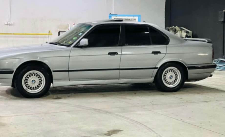 بۆ فرۆشتن  BMW-520✈️🇩🇪
سعر/24گەڵا$🤑

بێ سەرەتایە و کەفالەتی ماڵی مەدەنی دەکەم❤️🥀

مۆدێل /1993❤️🥀
مەکینە کەپس❤️🥀
تەبرید❤️🥀
چوار تایەی لۆکی لەسەرە❤️🥀
گێڕ و مەکینە و ئەکسل و تەقە و ڕەقە بە شەرت ❤️🥀
زۆر پاک و بێ مەسرەفە ❤️🥀
مواسەفات :
جام کارەبای 🤖❤️
لایت ئەڵقە❤️🥀
تەبرید🥶
سلاید❤️🥀
قوفڵ مەركەزی و كۆنترۆڵ❤️🥀
ویل حەسیری لۆكی خراوەتە ژێر لەگەڵ تایەیا❤️🥀
ناو ڕەساسیە بەرەدەرگە و دەشپلی شوختی نییە ❤️🥀
دەعامی پێش و دواوە M تلیشەی M باڵی M بۆنیتیM هەموو گیانی كراوە بە M تازە پۆلیش كراوە و بۆیاخی نوێیە لە جوانیا بێحەلە ماڵەكە هاوارەكات ئەوەی تۆ بڵێیت بەشەرت ئەیدەم و سەیارەی دەستی خۆمە بەڕۆنەكەشەوە مەسرفی تیا نییە تازە گۆڕاوە لەكەلارم. و ئەوەش ژ.م/*********** واتسەپیشی لەسەرە❤️🥀 كالار, السليمانية

