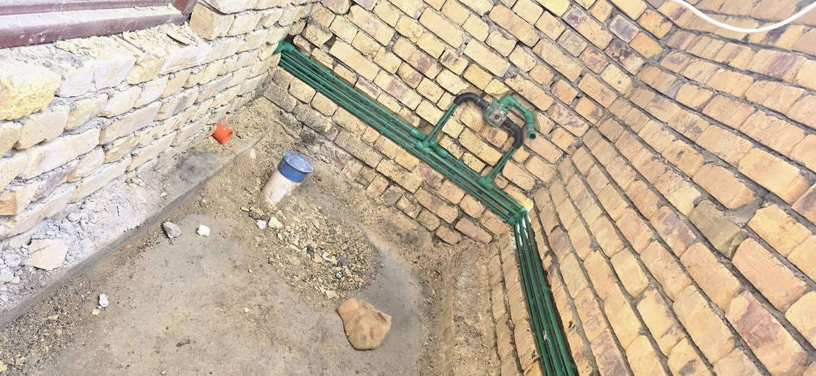تأسيس ماء🚰 ومجاري🚽  بأحدث الطرق
تأسيس ماء بواري دفن ppr  بأحدث الانظمة 

 تأسيس نظام النوازل 
تأسيس نظام البوستر 
 تأسيس نظام خلاطات الماء دفن بالكامل
 تأسيس منظومة الغاز
تأسيس منظومة تقطير ماء السبالت
——
تأسيس مجاري شغل درجة اولى يوجد نظامين 
النظام الاول والمعروف الكلاسك الاعتيادي
النظام الثاني نظام التعليك الحديث / المغاسل تعليك و الغربي تعليك🚽
——
تقفيل المنازل🏘️ / تانكي / كيزر / ماطور الماء / 
المغاسل / جميع الخلاطات الصحية /.  حفر جميع انواع الكونكريت بنضام الكور ارضي+جداري
للأستفسار الاتصال على الارقام*********** او مراسلة الصفحة. 
‭
