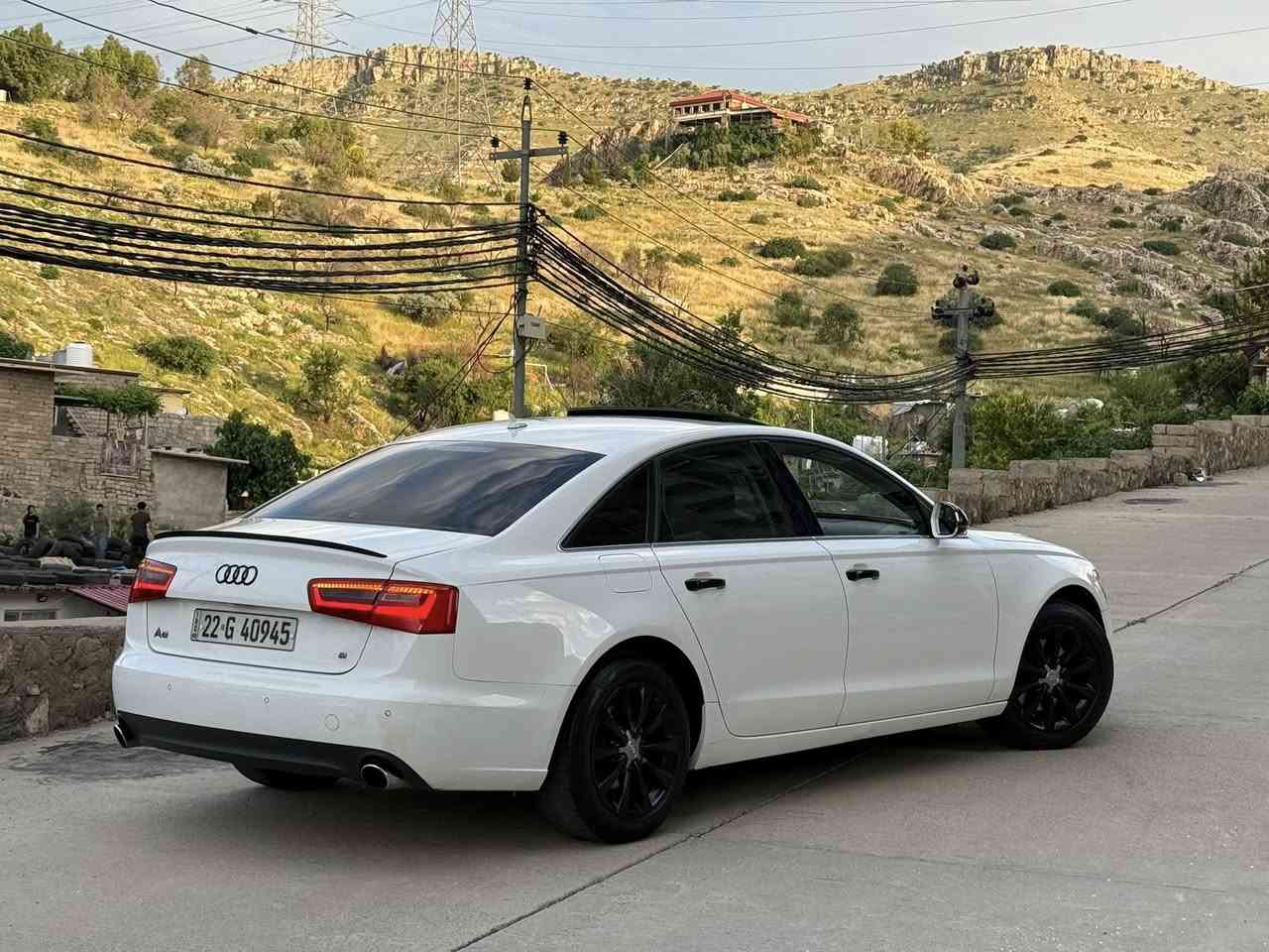 Audi 2015 A6 صفر شركة اربيل لون ابيض
محرك مكفول جديد v6 2.8 تنفس طبيعي 
الضرر قطعتين ونص بخ فقط 
فول فول موصفال

رقم هزه سنويه جديد تريد وكاله تريد تحويل
مكان السيارا دهوك 
السعر 128 ومجال 

للستفسار//
***********
*********** 

موصفات //
فول موصفات
سلايت
برداد فتل مال شركه 
برده كهرباي
كشن خزن
كشن كهرب
كشن جلد 
فول تحكمات ستيرن
لايتات ليد
بكلايد ليد
حساسات امامي خلفي
بصمه
هندبريك بصمه 
اوتو ستوب
BT 
وبعد بيها هوايه موصفات
