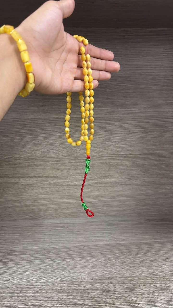 سلام عليكم
سبحة كهرب بولندي ماخذه لون وزنها 22غرام عدد الحبات
66 حبة للاستفسار اكثر واتساب ***********
