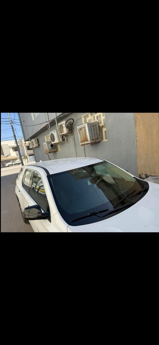 السلام عليكم للبيع ترافيس موديل2020LT معروفه مواصفات الLTمكينه سته سلندر السياره كلين بدون حادث رقم بغداد مداور ثاني يوم صور الحادث مرفقه 
مكاني النجف الاشرف 
السعر210وبيها مجال قليل 
رقم الهاتف***********
