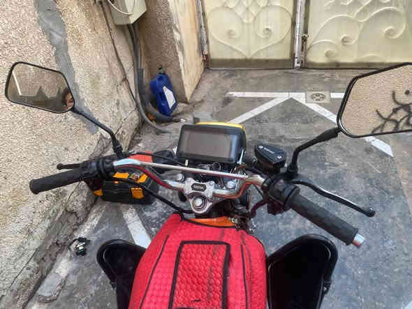 ايراني 🇮🇷...... 
سونك 5كير موديل 23دراجة مرتبةحلوة نظافة شوفت عينك مكفولة مكينة كهربائيات بدون اوراق مكفولة من السرقة السعر 600وبيها مجال مكاني ألاعظمية***********
