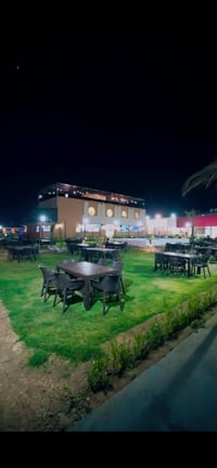 مطعم العتيق • جلسات حدائق • ألعاب تراثية