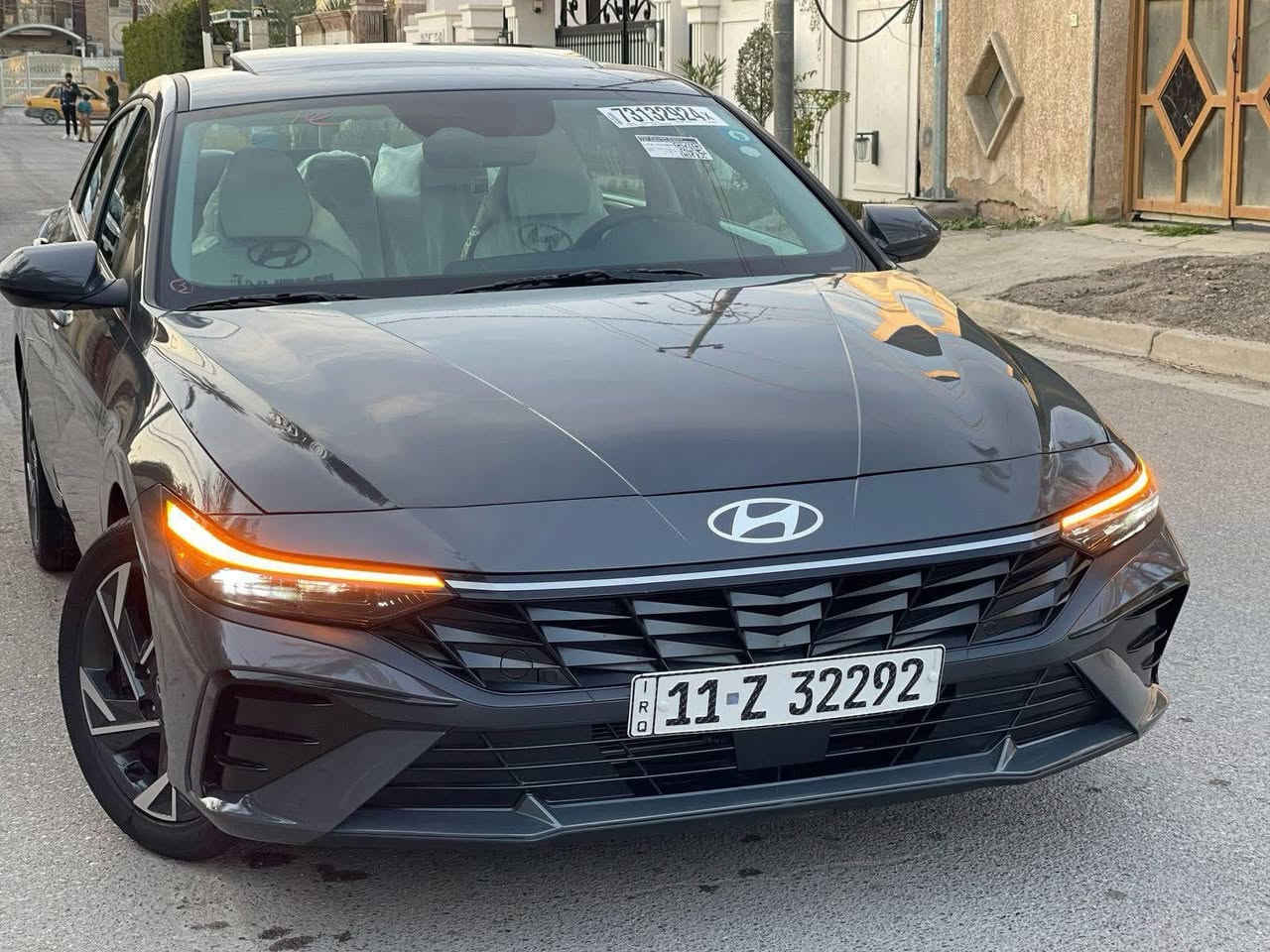 سلام عليكم سياره النتره موديل 2024فول مواصفات فتحه بصمه تشغيل عن بعد رادارات امامي جانبي خلفي سياره بيه بارد قليل جاملغ مامي وبارد قبق صندوق وطخه قليل بدوس سياره ليبل واحد ونضيفه 
*********** 
سعر 170 وبيه مجال قليل
