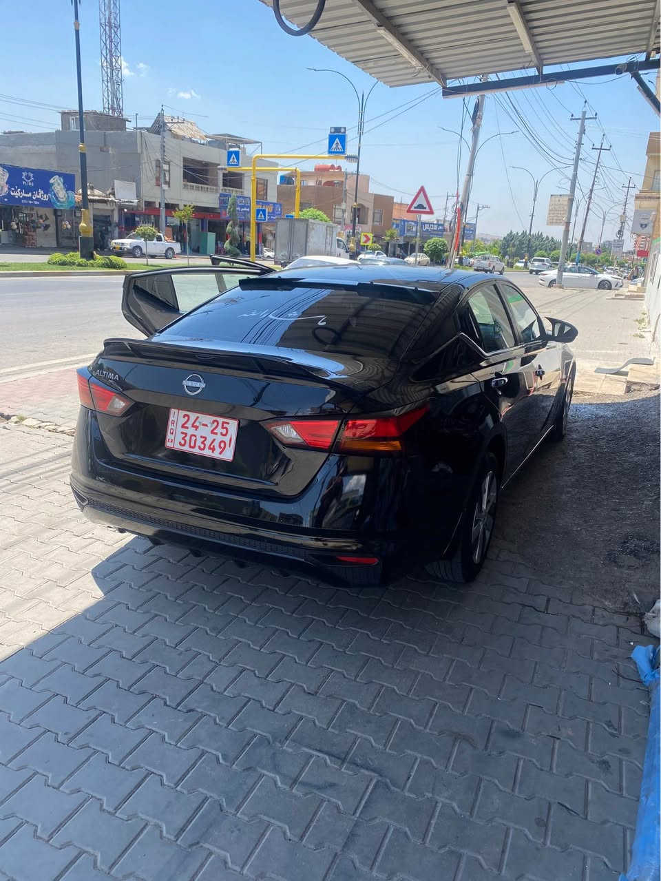 نيسان التيما 2023 
بي صبغ 
سعر 140 ومجال 
*********** زاخو, دهوك
