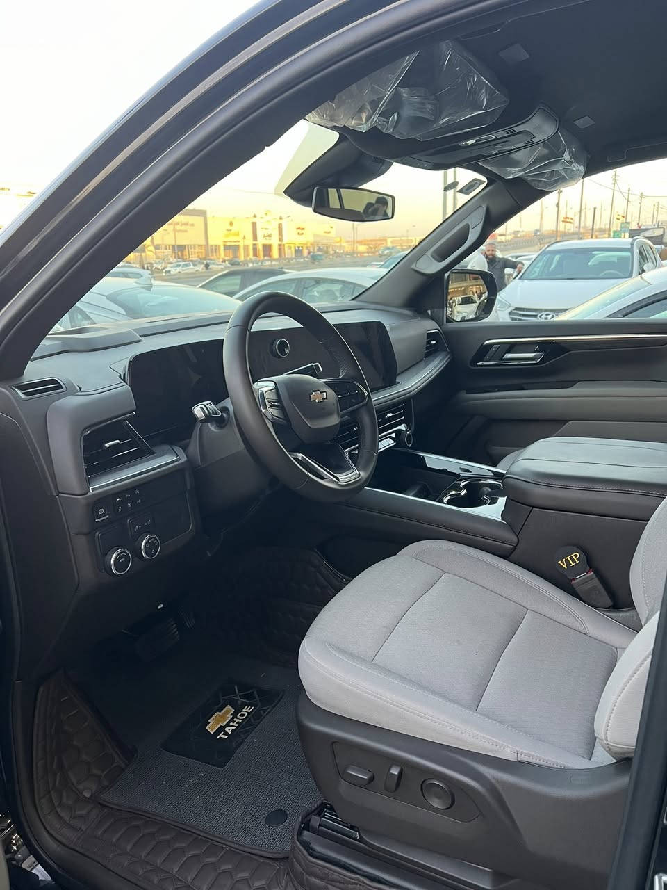 تاهو 2025 خليجي وكالة المنصور رقم بصره مواصفات LS كفاله عامه اخت الزيرو ماشيه 15 ألف كفاله من الشخط والرصعه ومغلفه ppf نانو بالكامل السعر 575 وبيها مجال بسيط للشراي عنواني البصرة *********** - ***********
