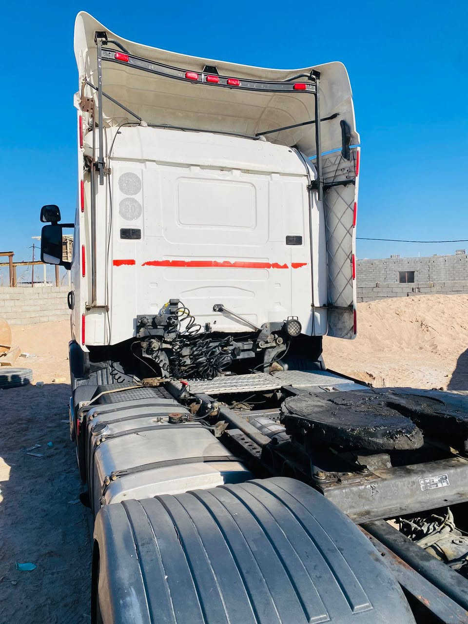 سلام عليكم
للبيع سكانيه الفينيه العنوان بصره دير باقي التفاصيل والسعر اتصل ***********
