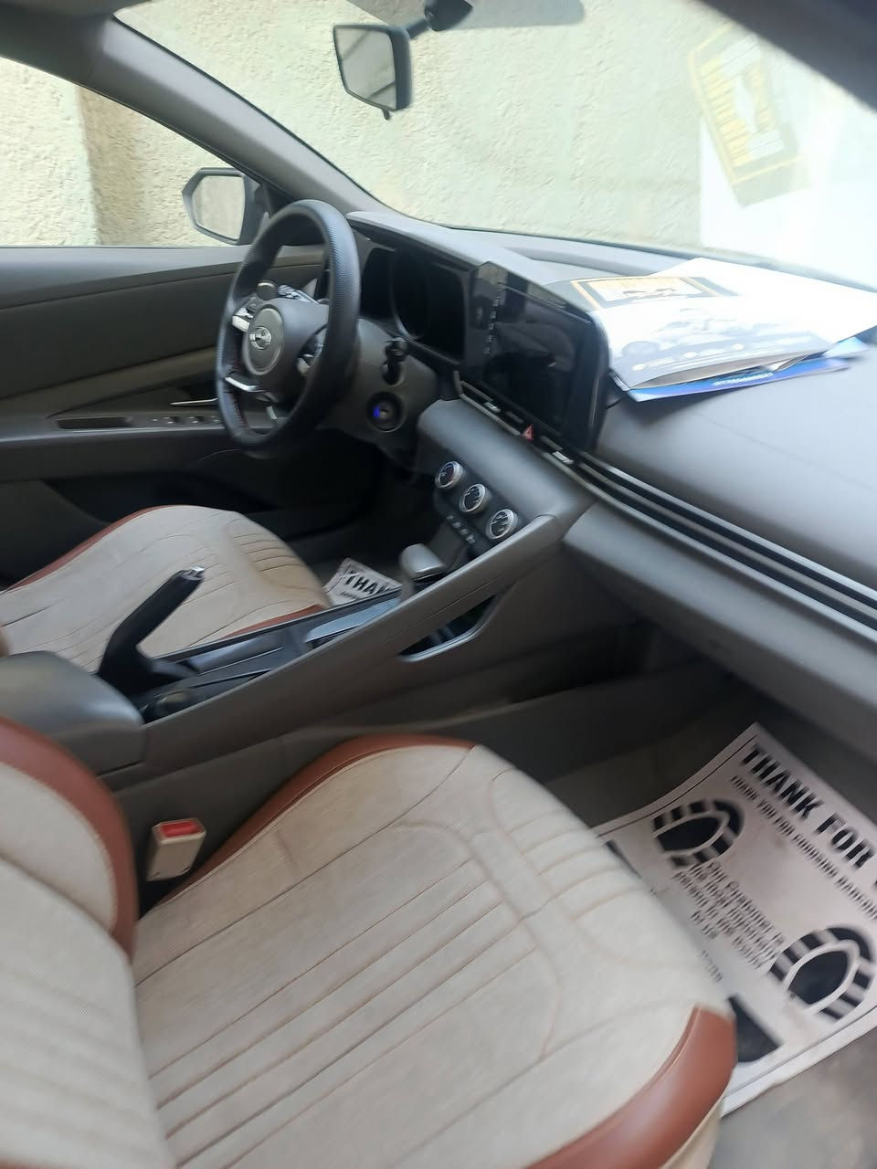 السلام عليكم النترا 2023 خليجي رقم بغداد باسمي دولي هزه وسنويه جدد السياره محرك 1600دوش كير AT 6نمر كير ومحرك جدد السياره ماشيه 65 ألف كيلو 
السياره كفاله عامه حتى الدعاميات فقط صار بيها حالوب موضوح بل سونار 
مواصفات فتحه شاشه كامره ويل كب عدد 5 ثلاث وضعيات قياده مانع انزلاق شاشه اعطال مدوشه ارضيه وكشنات 

بيهه منضومه زنون زرع عالي ناصي تايرات جدد باتري جديد 
عليه كت كامل مال N من 

سعر 149وبيه مجال

مكان بابل المسيب حي المعلمين 
للاستفسار 
***********
