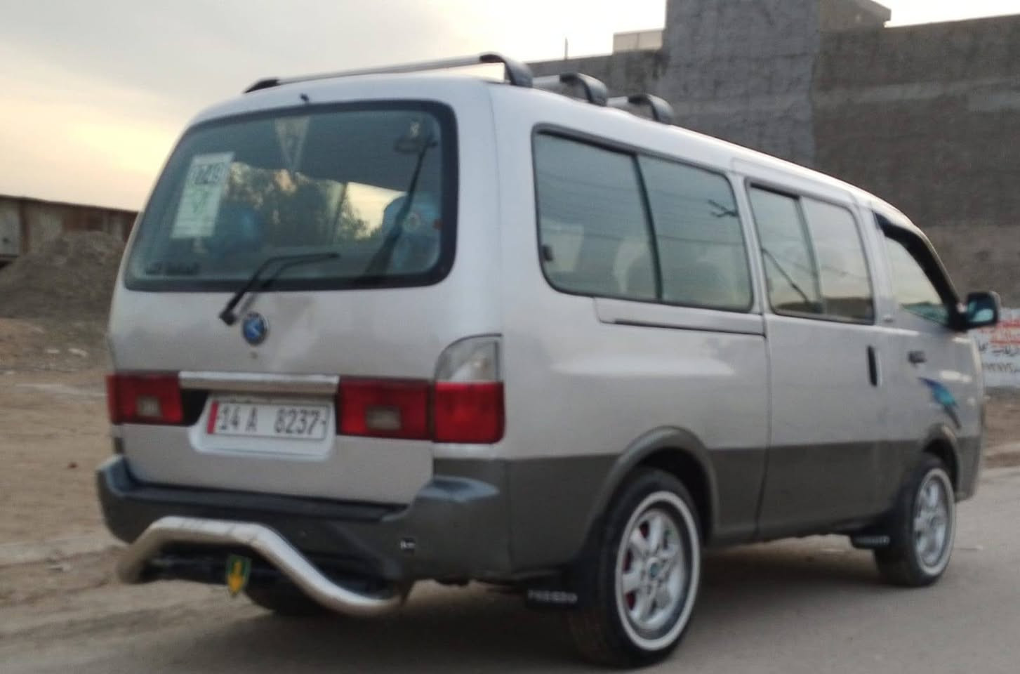 سلام عليكم منغولي موديل 2004  مكفول مكينة اكير اكسن رقم بصرة بسمي انكليزي كهربائي غرفة جديد مصبوغة حزام اثر جراد مكفول من ضربة وكص سعر115 مكاني بغداد ***********
